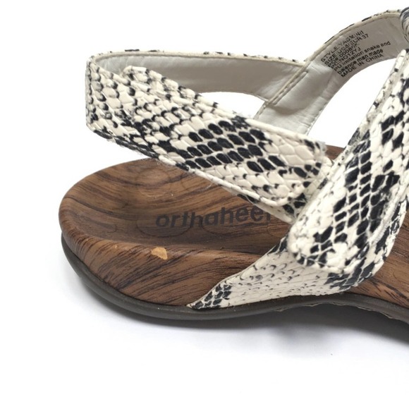 Orthaheel Vionic Yasmin Snakeskin Footbed Sandal, Size 6 - Picture 10 of 13